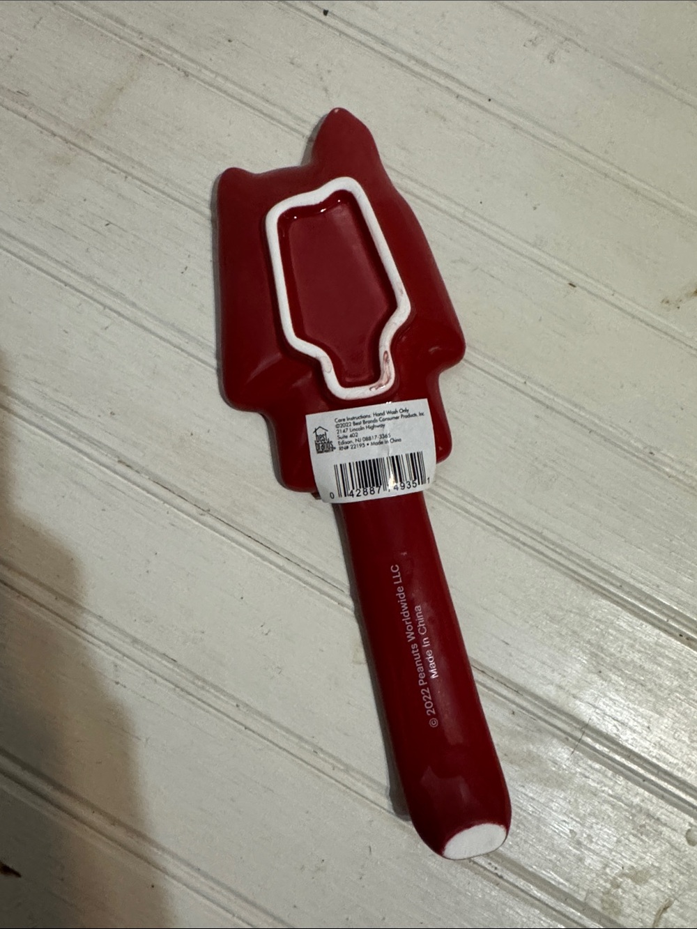 Peanuts Red Gingerbread Snoopy Ceramic Spoon Rest - Picture 3 of 3